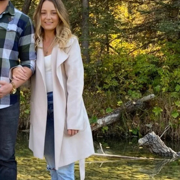 Le Chateau Open Front Long Line Duster Cardigan Coat Off White Cream Size Small - Picture 2 of 8